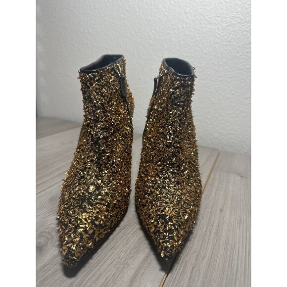 Manolo Blahnik Stiletto Ankle Bootie 39 Pointed Toe Glam Designer Gold Pluta - Picture 5 of 15